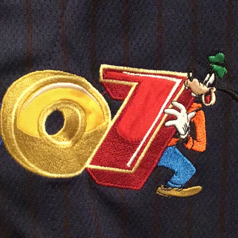 Walt Disney World Kids sz XL Baseball Jersey - Picture 5 of 9